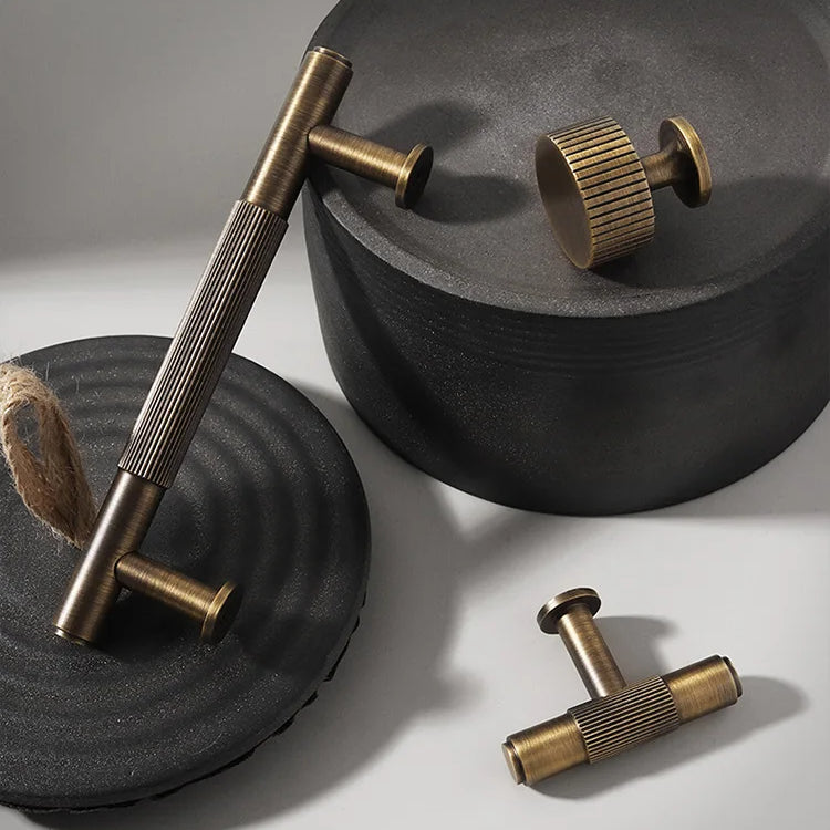 Antique Brass Furniture Handles – Bronze Plated Cabinet Pulls and Wardrobe Bar Knobs Handles