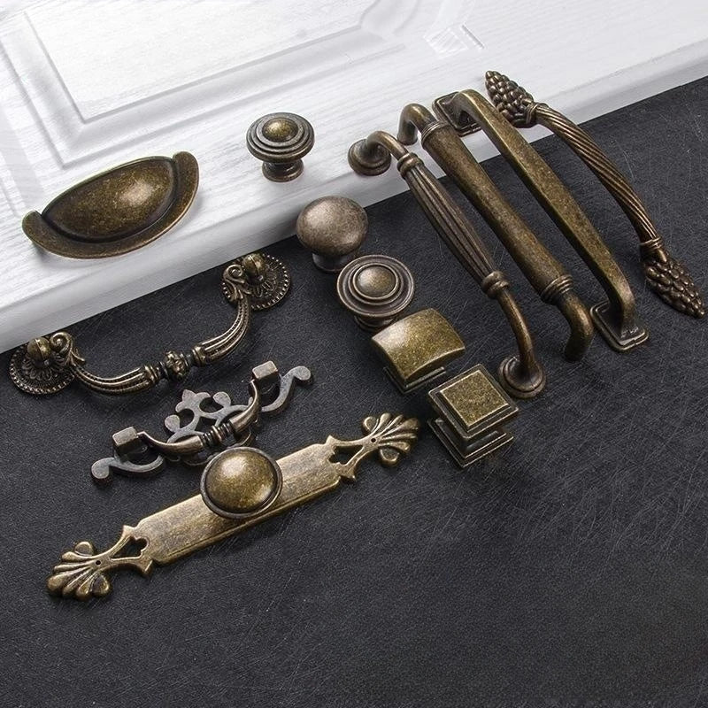 Antique Bronze Cabinet Handles - Retro Drawer Pulls Vintage Zinc Alloy Kitchen Hardware for Furniture Dresser and