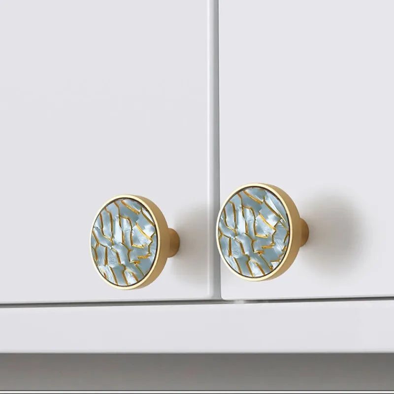 High-Grade Shell Single Hole Cabinet Handles - Creative Gold Drawer Knobs and Multipurpose Wall Hooks Knobs