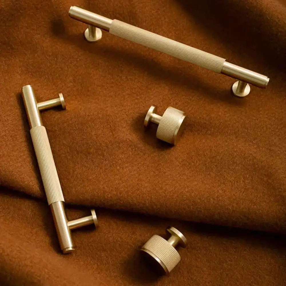 American Style Brass Cabinet Handles – Light Luxury Extended Wardrobe Door Pulls Handles