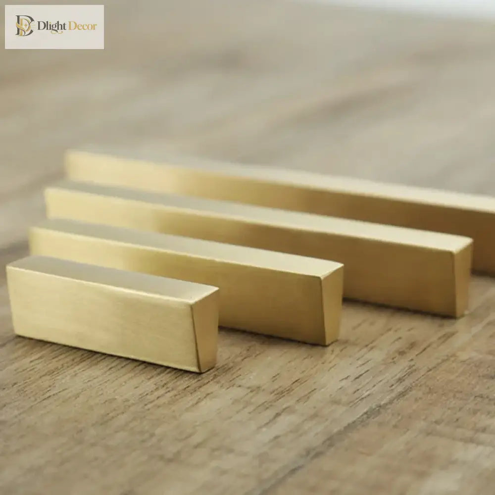 Brass Trapezoidal Cabinet Handles - High-End Golden Drawer Pulls for Wardrobes and Furniture Handles