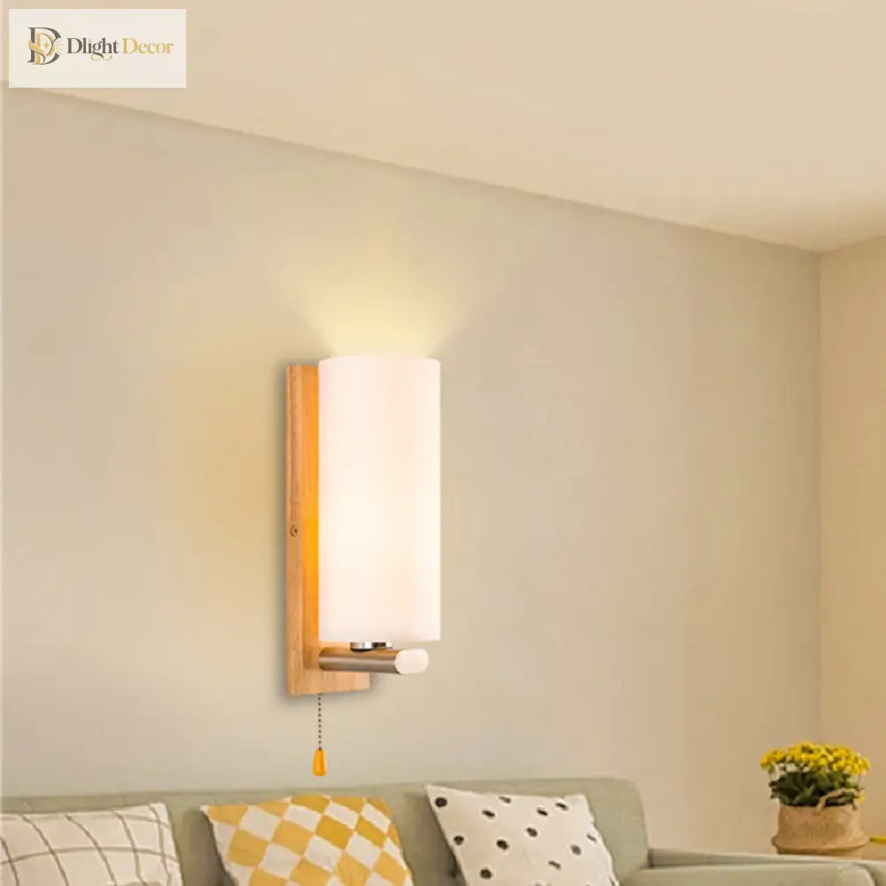 Clara’s Wall - Mounted Reading Light With Elegant Glass Shade
