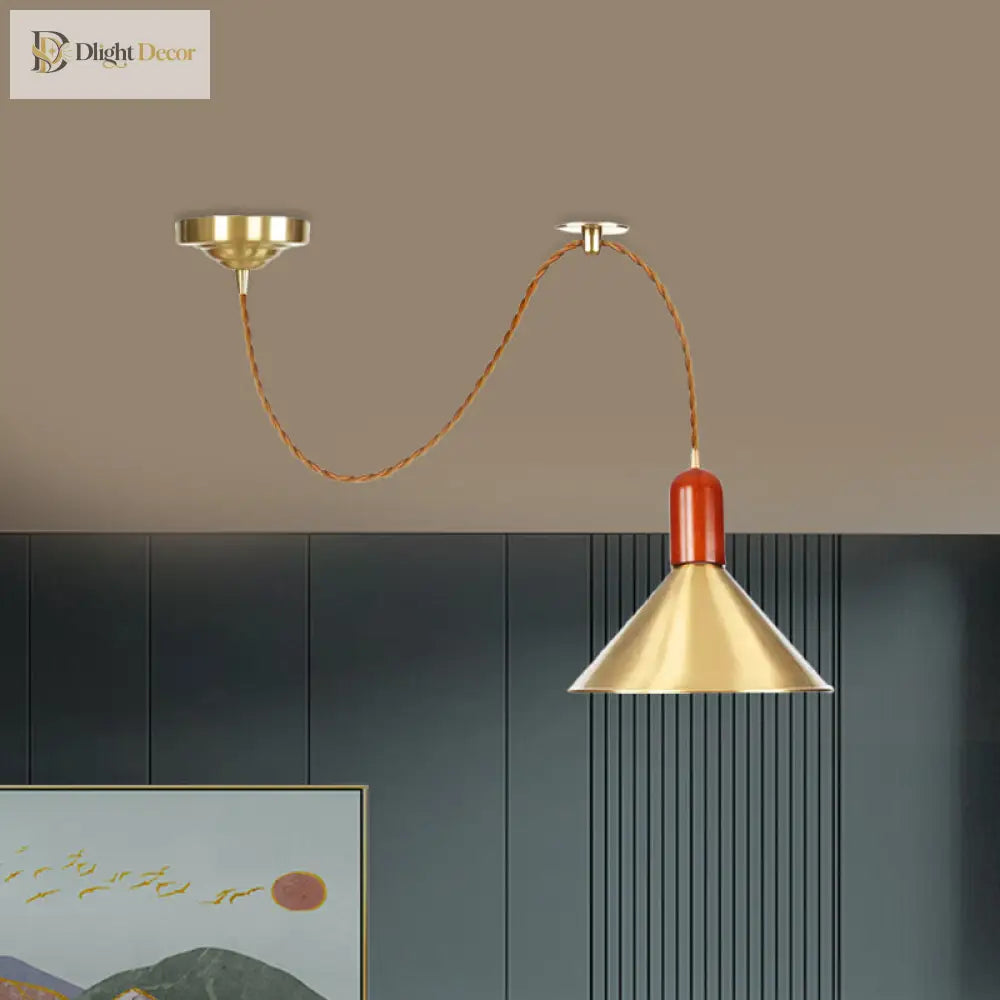 Eleanor’s Golden Glow: Expandable Pendant For Vintage Elegance (Gold 1 - Light)