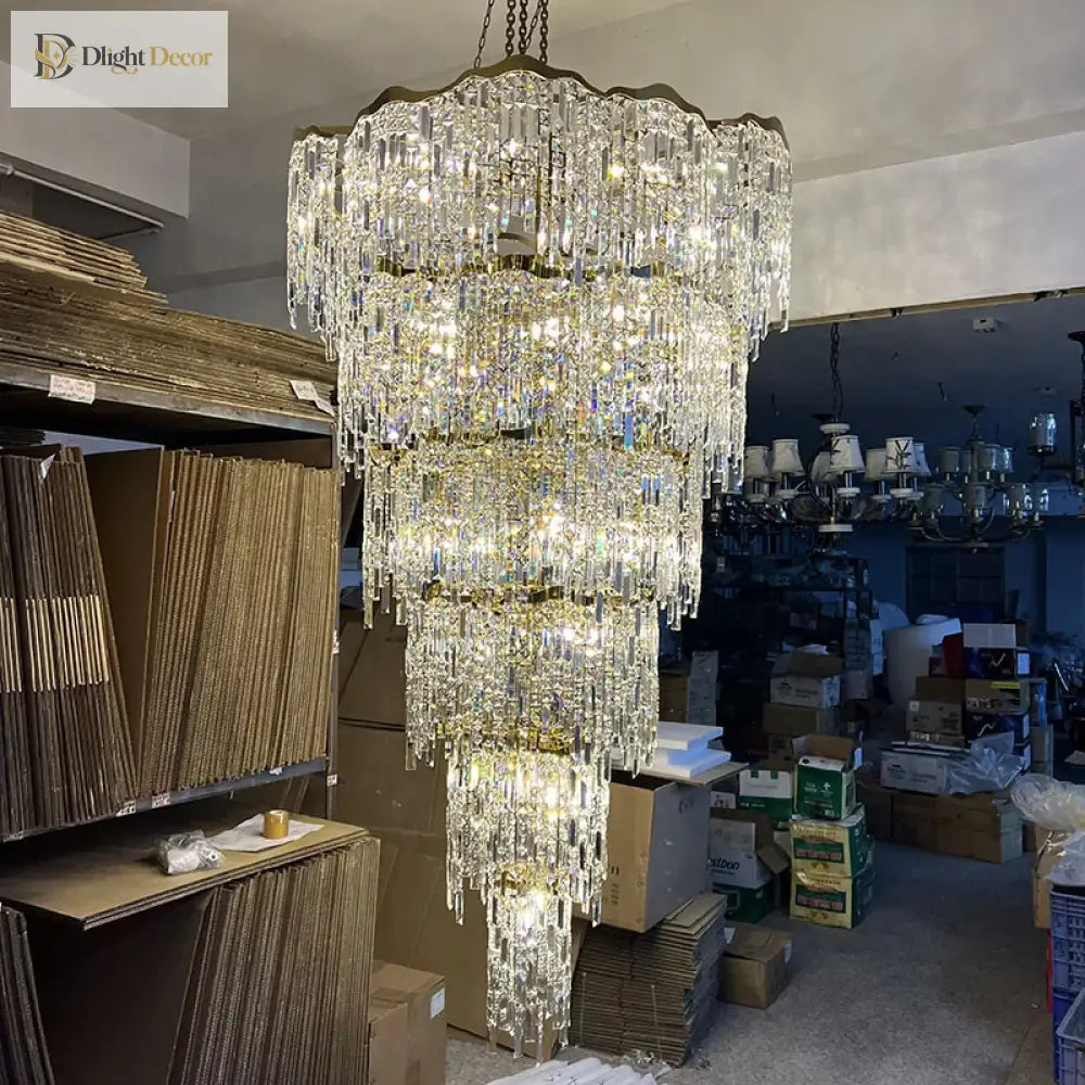 Elegant Golden Art Staircase Grand Chandelier - Luxury Crystal Illumination For Villa Halls With