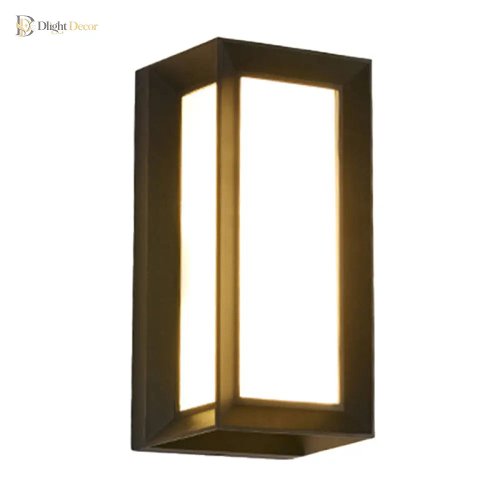 Enduring Glow: Modern Illumination For Your Courtyard