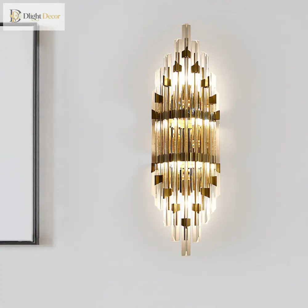 Evelyn’s Crystal Sconce - Modern Elegance For Your Living Room