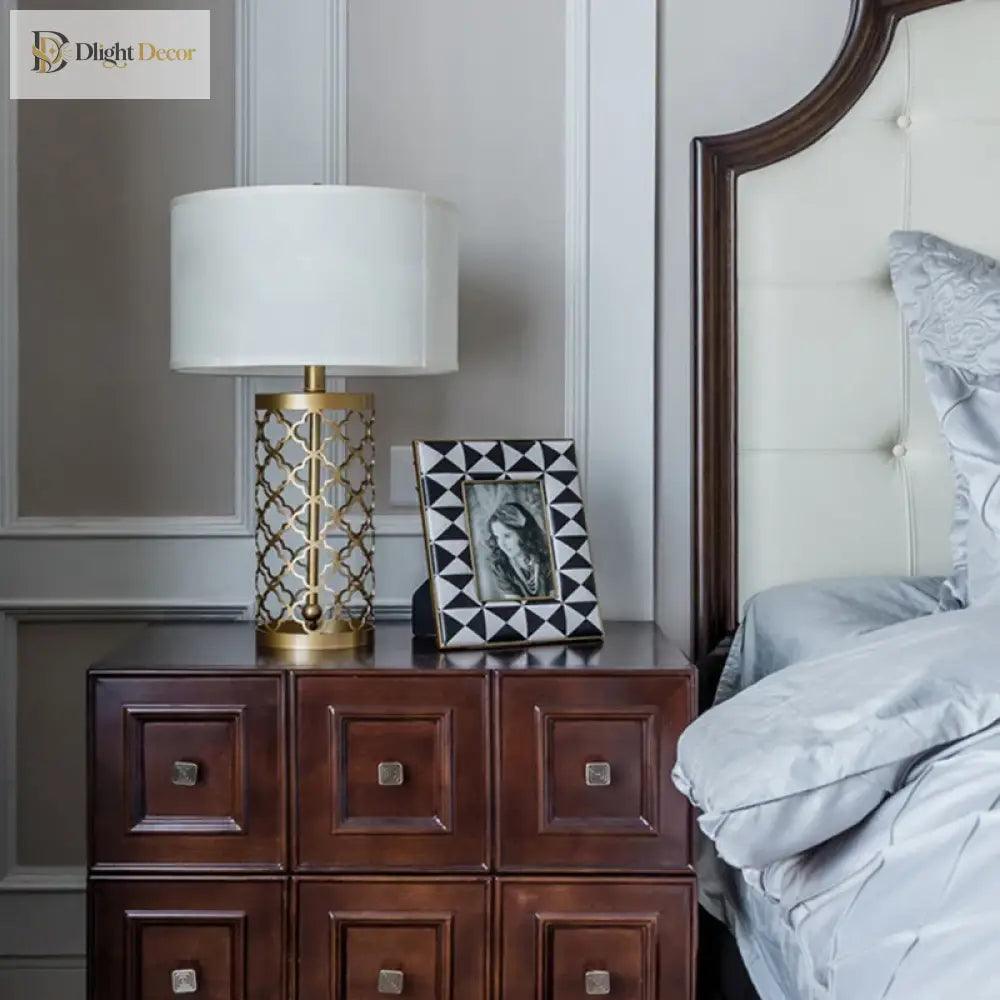 American Golden Wrought Iron Hollow Pattern Table Lamp - Luxury Bedside Led Desk Lighting