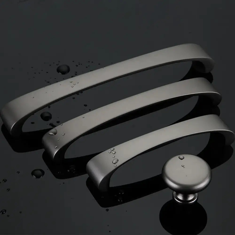 Modern Minimalist Pearl Black Cabinet Handles – European Style Wardrobe and Drawer Pulls Handles