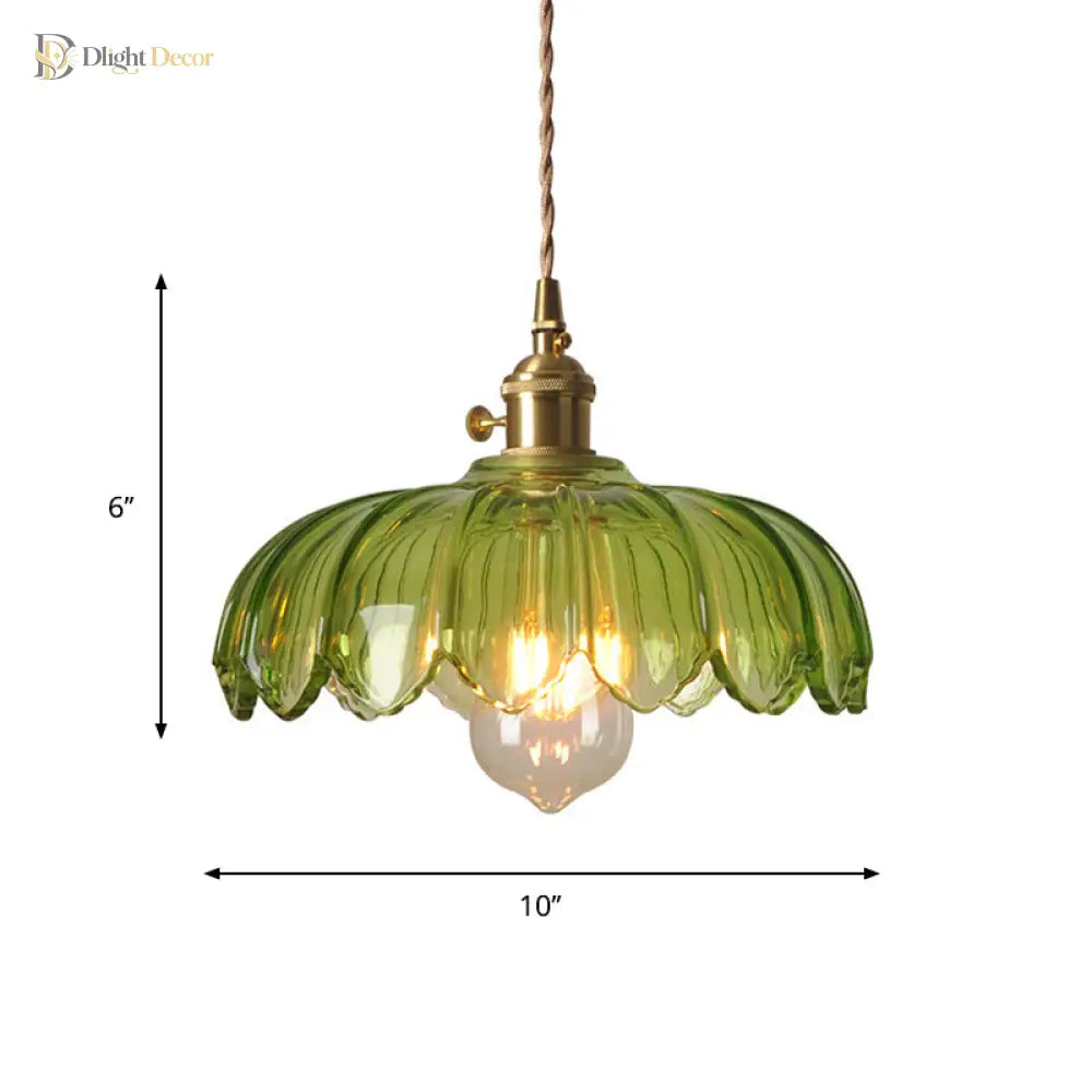 Retro Charm Meets Modern Functionality: The Green Glass Scalloped Pendant Light