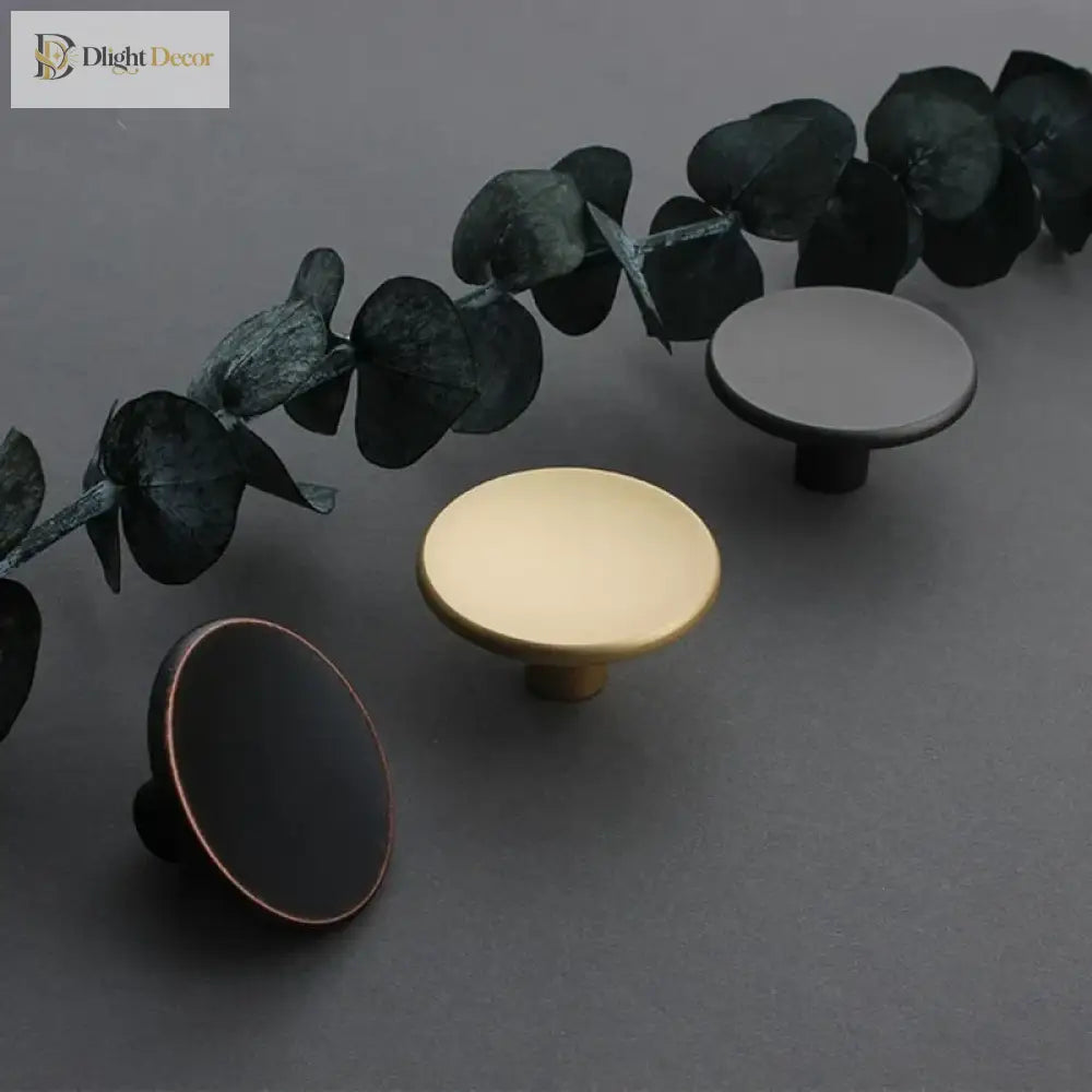 Modern Round Zinc Alloy Knob – Minimalist Drawer Pull for Wardrobes Closets and Kitchen Cabinets knob