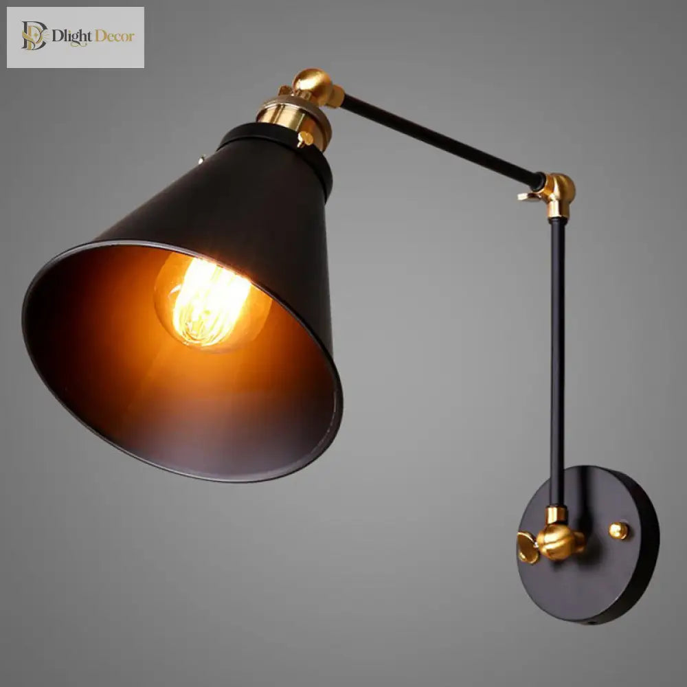 Quinn Industrial Wall Sconce: Focused Light & Vintage Charm (Black Gold)