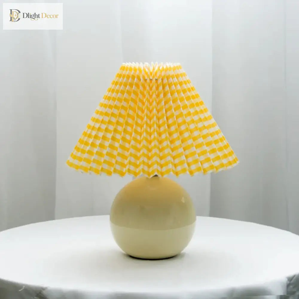 Vintage Pleated Table Lamp With Led E27 Tricolored Bulb - Charming Decorative Night Light For