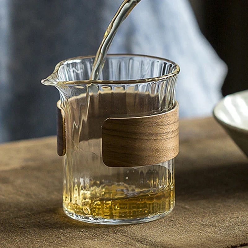 Dlight Decor 233ml Glass Tea Pot with Wood Ring Handle 233ml / 1pcs