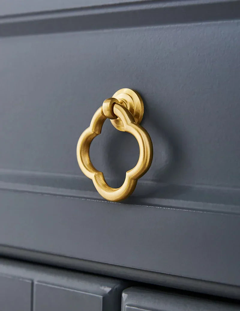 2pcs Brass Dropping Handles – Modern Cabinet and Wardrobe Drawer Pulls 57x50mm knob