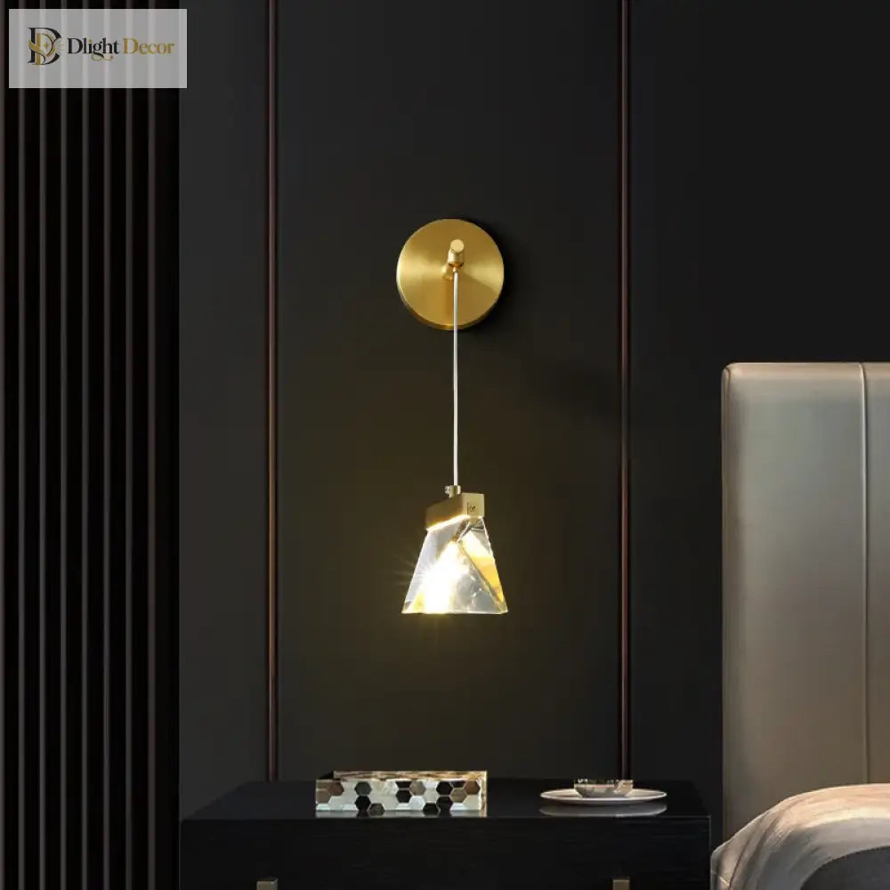Amelia - Postmodern Light Luxury Brass Crystal Bedroom Warm Bedside Wall Lamp Creative Led Living