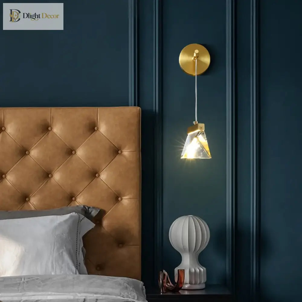 Amelia - Postmodern Light Luxury Brass Crystal Bedroom Warm Bedside Wall Lamp Creative Led Living