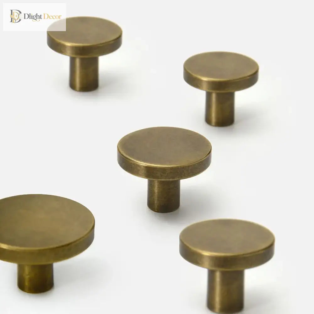 Antique Brass Round Cabinet Knobs – Vintage Drawer Wardrobe and Cupboard Pulls knob