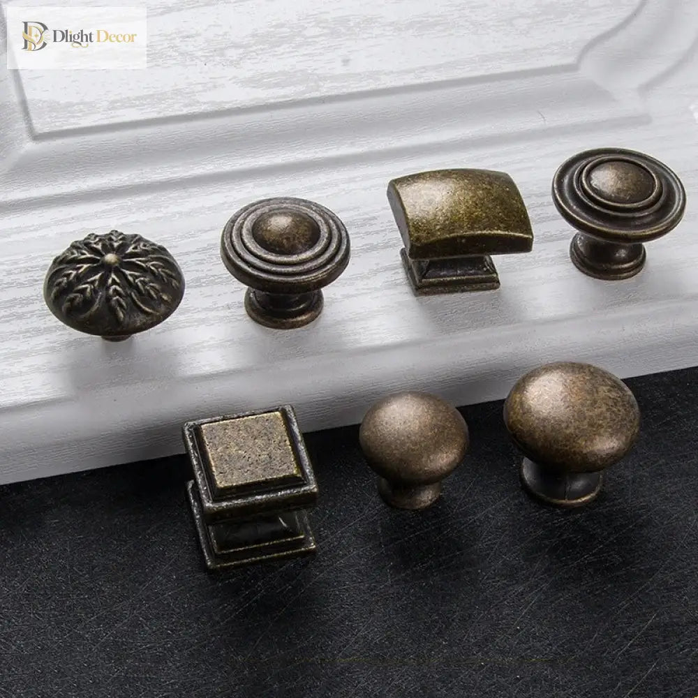 Antique Bronze Cabinet Handles - Retro Drawer Pulls Vintage Zinc Alloy Kitchen Hardware for Furniture Dresser and