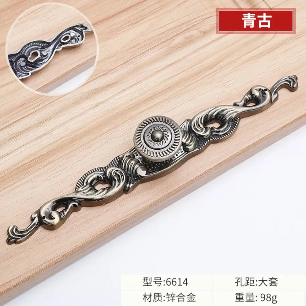 Antique Bronze Cabinet Handles - Vintage Zinc Alloy Drawer Pulls for Furniture 6614 single hole B L Handles