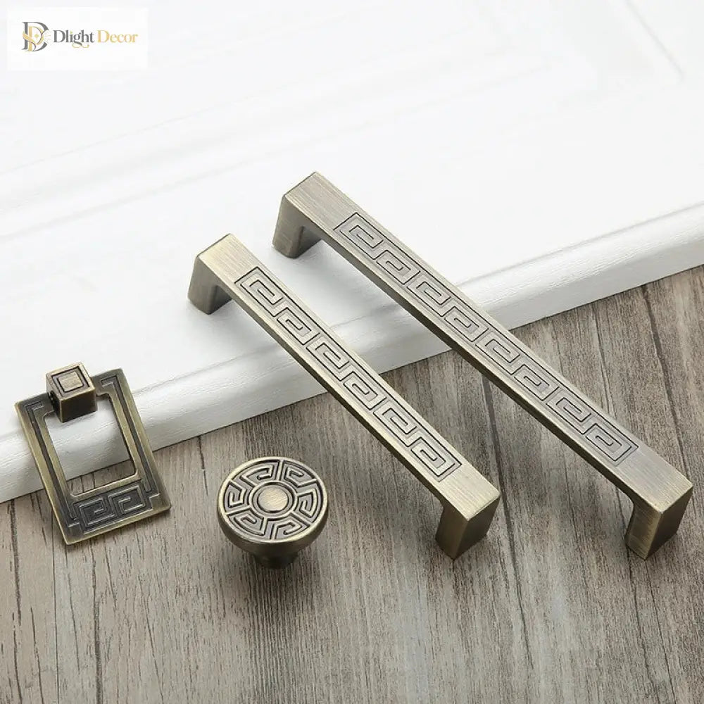 Antique Bronze Cabinet Knobs and Handles – Vintage Furniture Hardware Handles