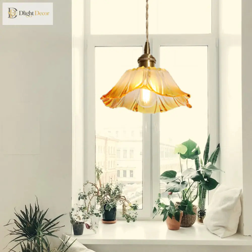 Clara’s Textured Bloom: Industrial Glass Pendant Lamp Lights
