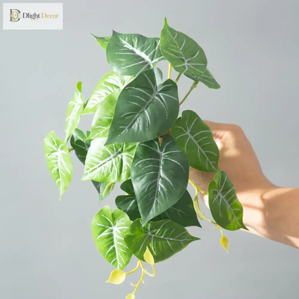 Dlight Decor 25cm Monstera Leaf Vine for Desktop and Holiday Decor