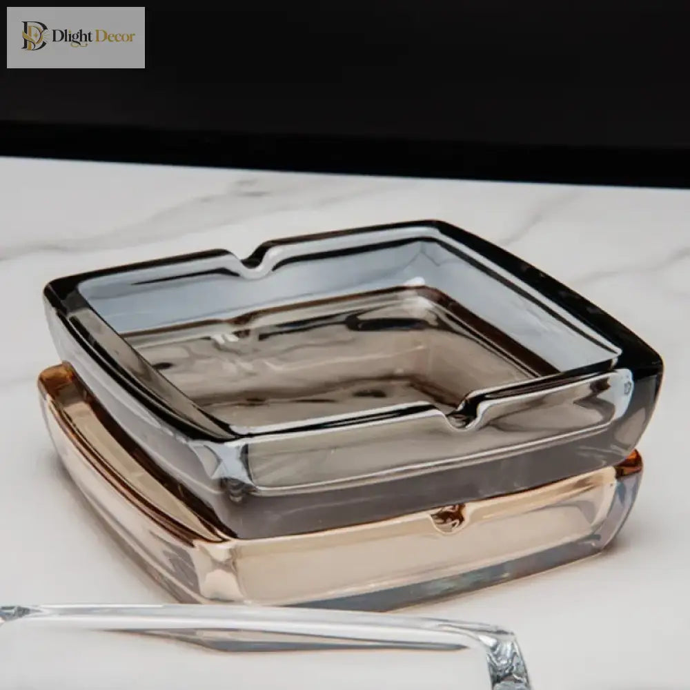 Dlight Decor Classic Square Crystal Glass Ashtray Transparent Smoke Tray for Home Bar & Office