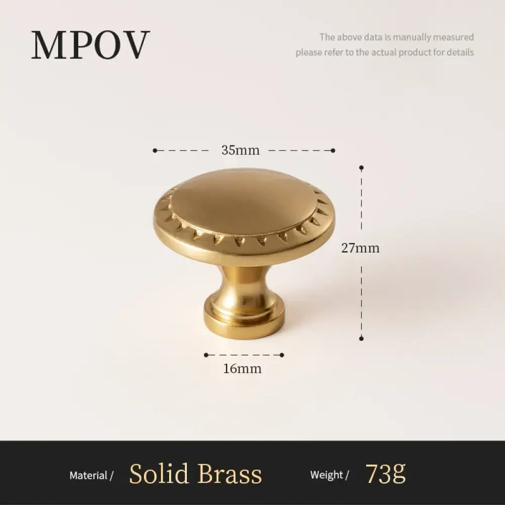 Antique brass cabinet knob with domed top and scalloped rim, 35mm