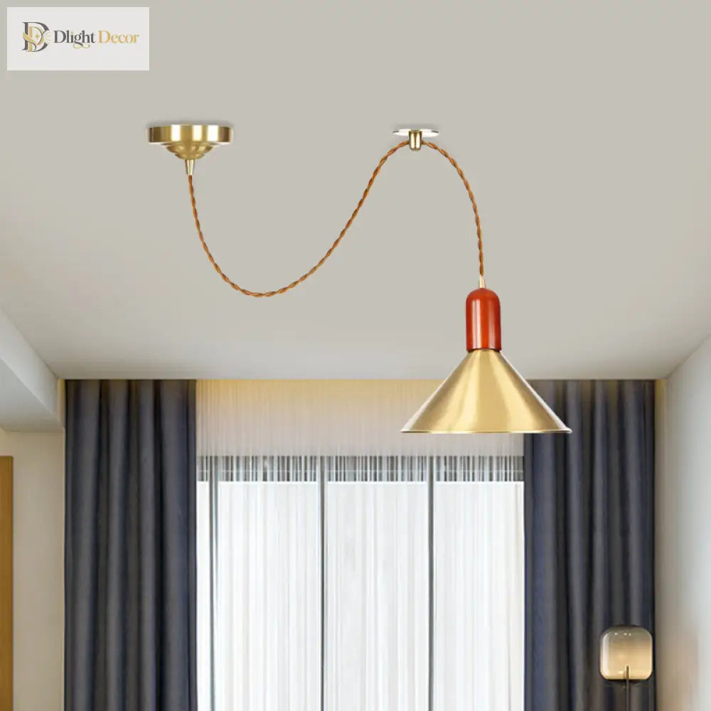 Eleanor’s Golden Glow: Expandable Pendant For Vintage Elegance (Gold 1 - Light)