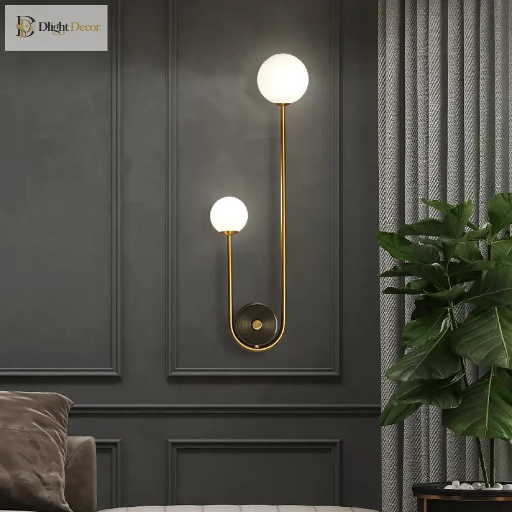 Elegant Modern Wall Lamp With Glass Ball Lampshade - Led Gold Luminaire Ideal For Home Decor Living