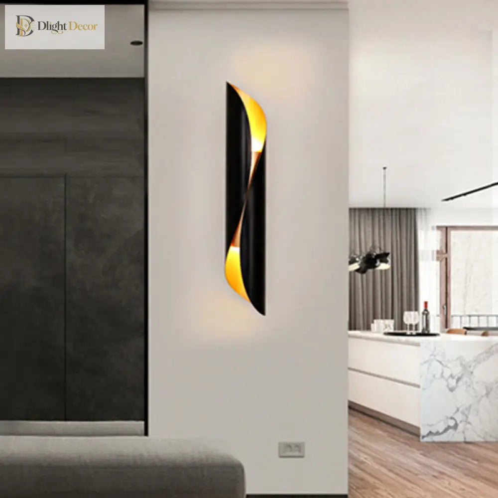 Ethan’s Modern Wall Sconce: Stylish And Functional Bedside Lighting