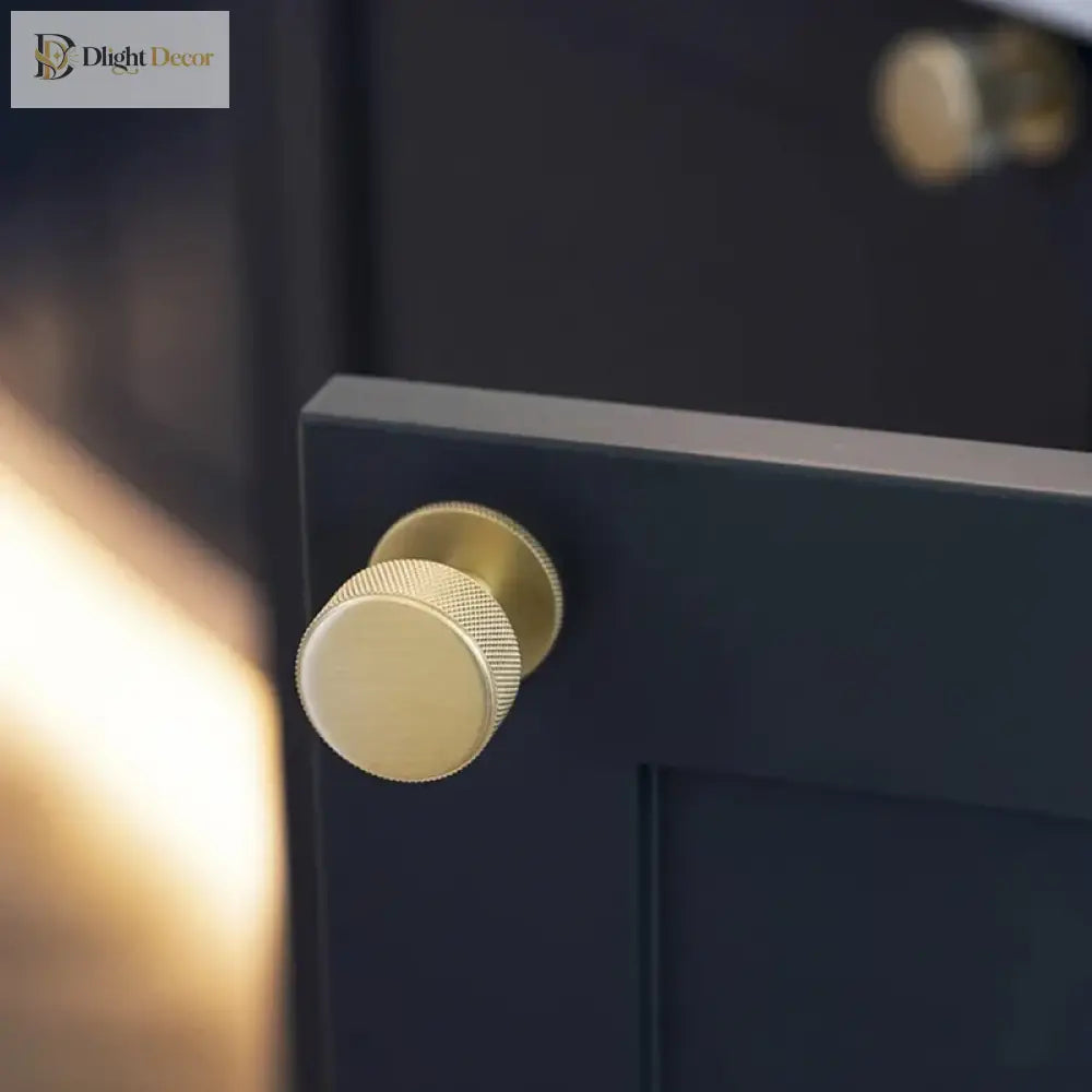 Gold and Bronze Knurled Brass Knobs – Modern Single-Hole Cabinet and Drawer Pulls knob