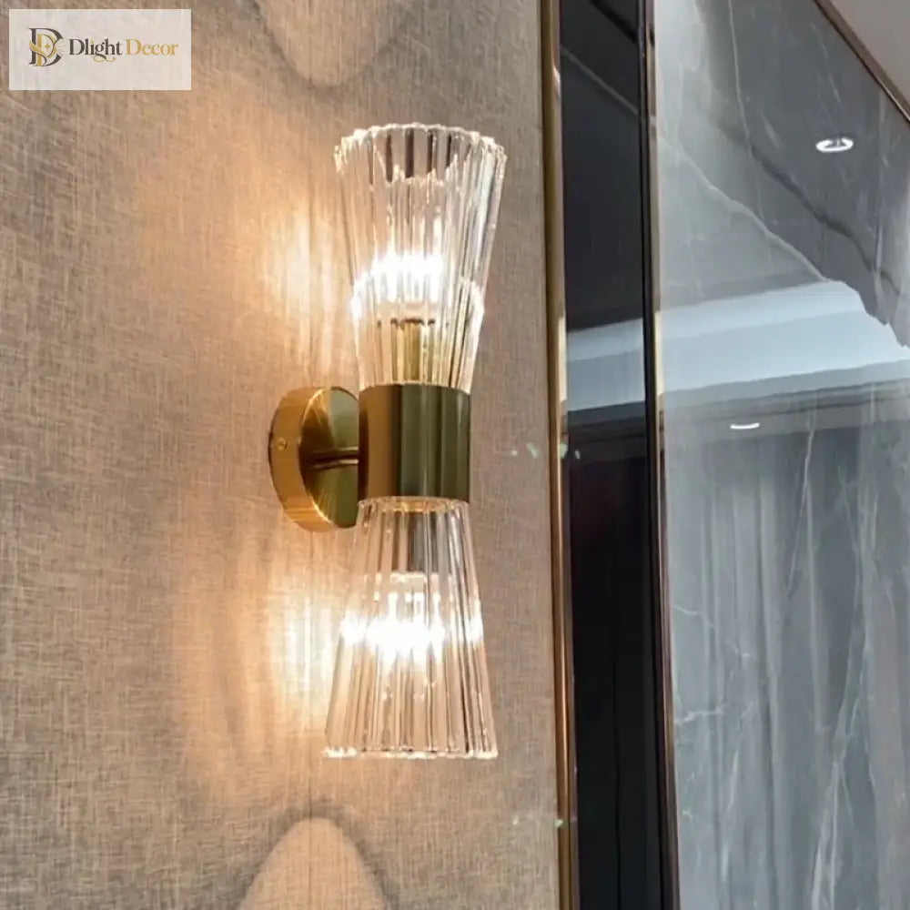 Hazel’s Luxury Gold Led Wall Lamp - Elegant Lighting For Your Foyer And Dining Room Wall Lamp