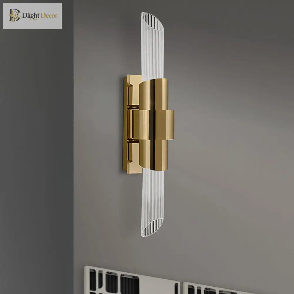 Isabella’s Modern Gold Wall Sconce With Prismatic Crystals