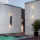 Élise Linear LED Wall Light – product view 3