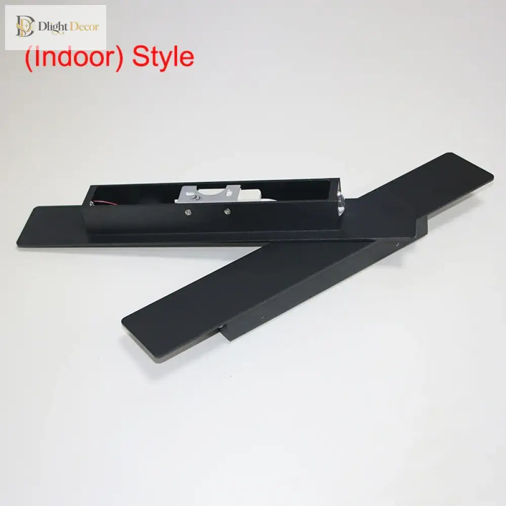 Élise Linear LED Wall Light – product view 5