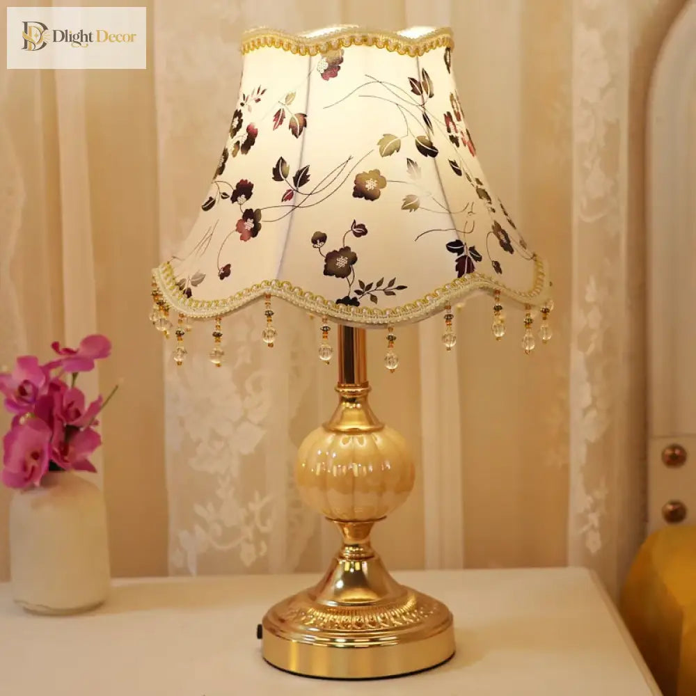 Modern European Vintage Fabric Table Lamp - Stylish Lighting For Bedroom Living Room And More