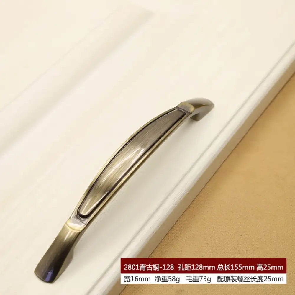Retro Bronze Cabinet Handles - Antique Metal Kitchen Door Pulls and Wardrobe Knobs 128mm 2801-128mm Handles