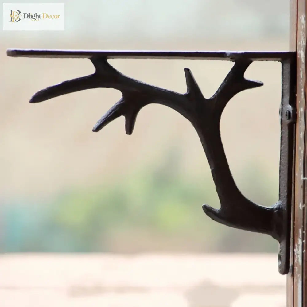 Retro iron triangle shelf bracket corner mount with long bar and star-shaped arm