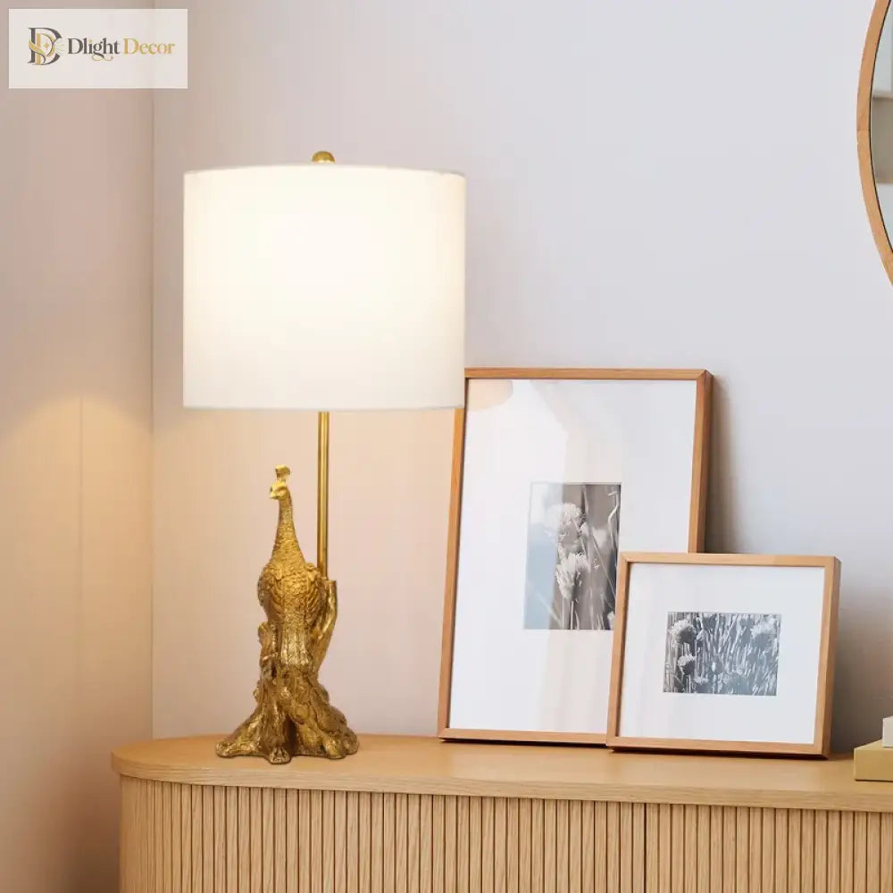 American Retro Peacock Led Table Lamp - Elegant Decorative Desk For Bedroom Office And Hotel