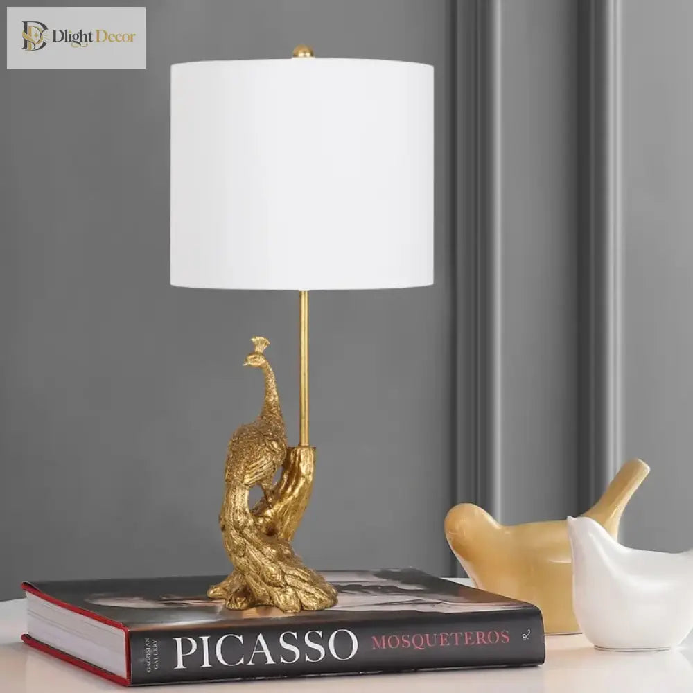 American Retro Peacock Led Table Lamp - Elegant Decorative Desk For Bedroom Office And Hotel