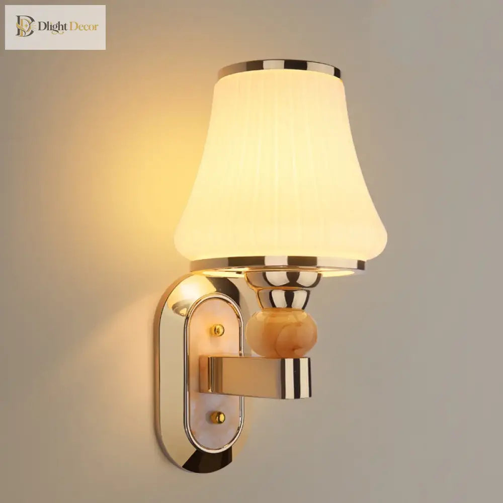 Sleek Modern Bedside Wall Lamp - Elevate Your Bedroom Ambiance Wall Lamp