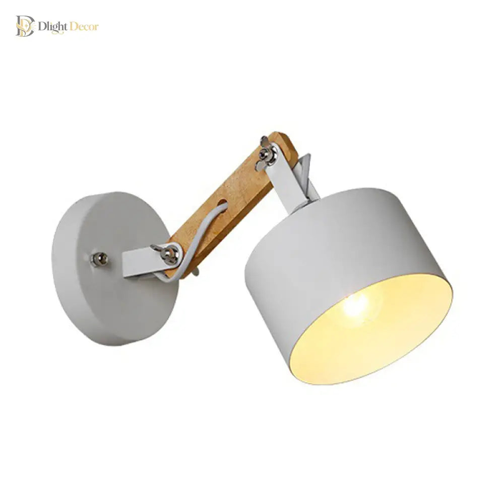 Spotlight Brilliance: Modern White Metal Wall Light For Any Space